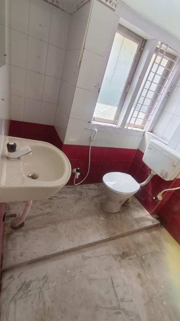 Unfurnished 2bhk in South Sarania, Manipuri Rajbari, Guwahati, Assam, India for Rent